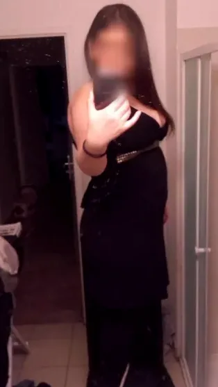 Anne, 39