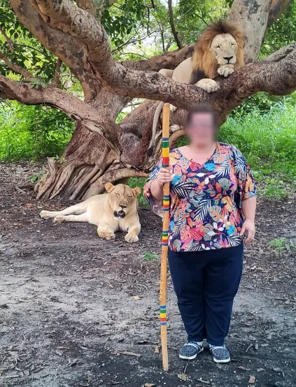 Denise, 31