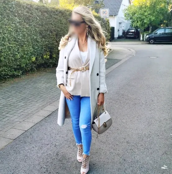Leyla, 34