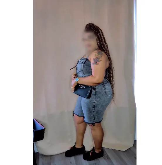 Lynn, 30