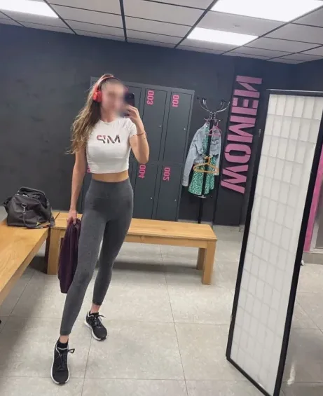 Naima, 36