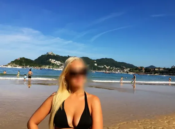 Naima, 35