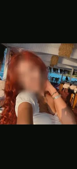 Nienke, 19